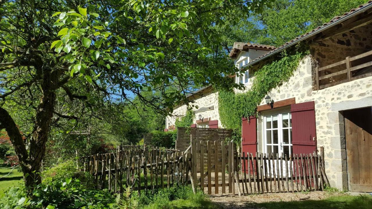 Le Moulin De Pensol - Gites Eksteriør billede