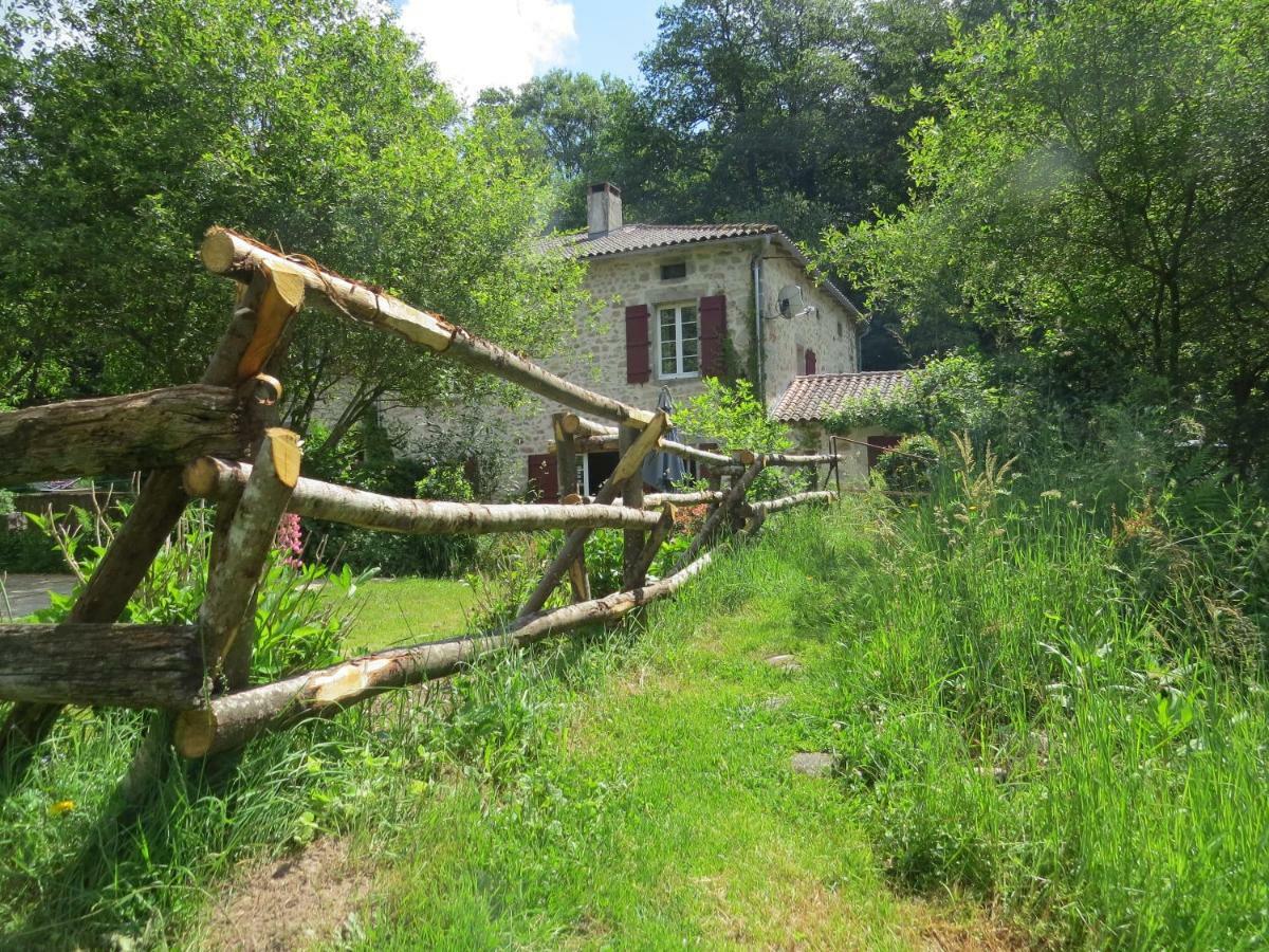 Le Moulin De Pensol - Gites Eksteriør billede