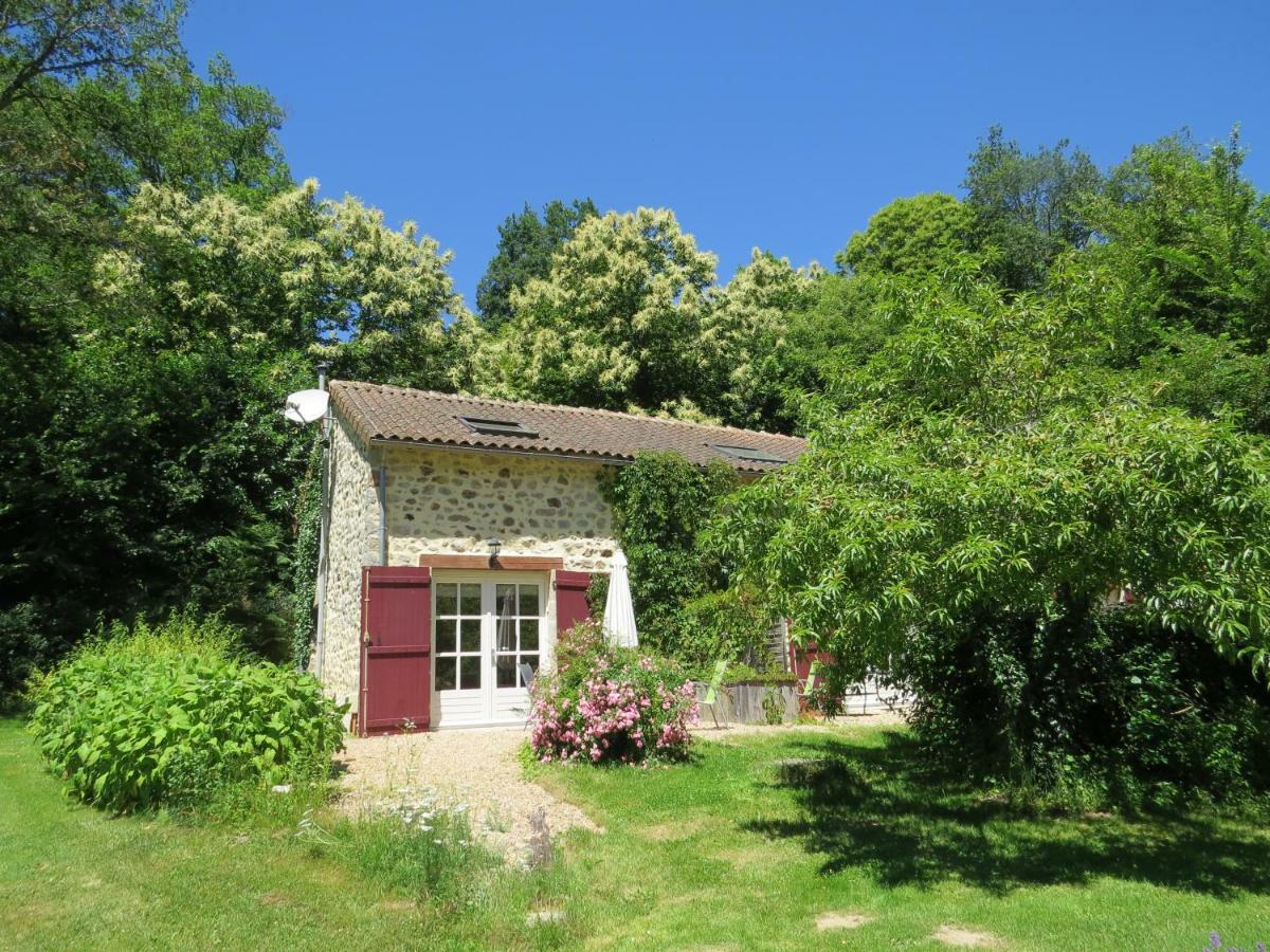 Le Moulin De Pensol - Gites Eksteriør billede
